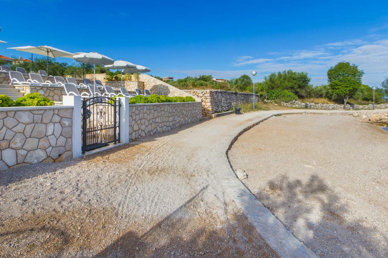 Luxury Apartments Villa Matea 1 Малинска Экстерьер фото