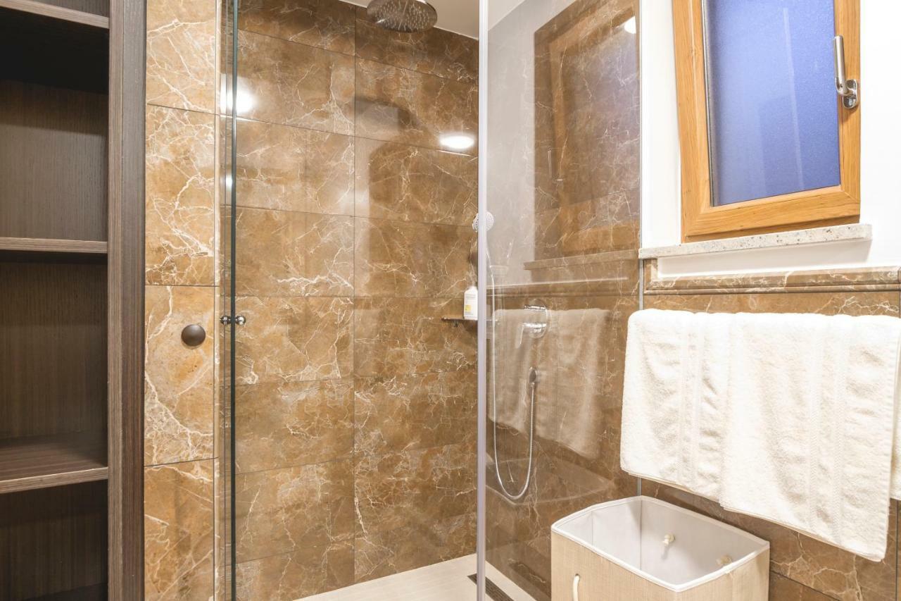 Luxury Apartments Villa Matea 1 Малинска Экстерьер фото